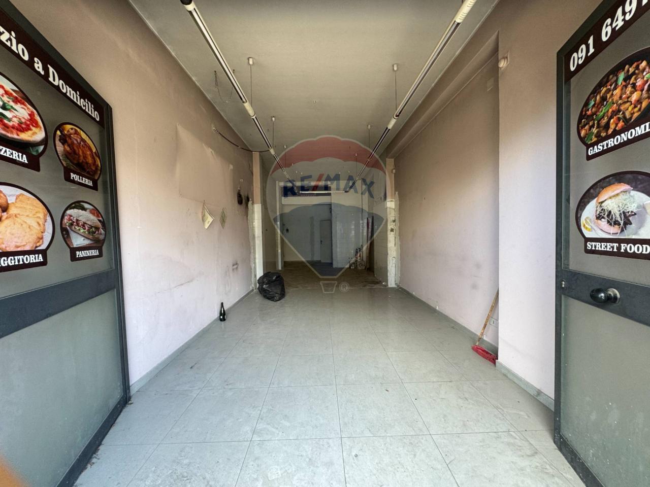 Negozio in Viale Regione Siciliana Nord Ovest 2617, Palermo, {3} - Foto 2