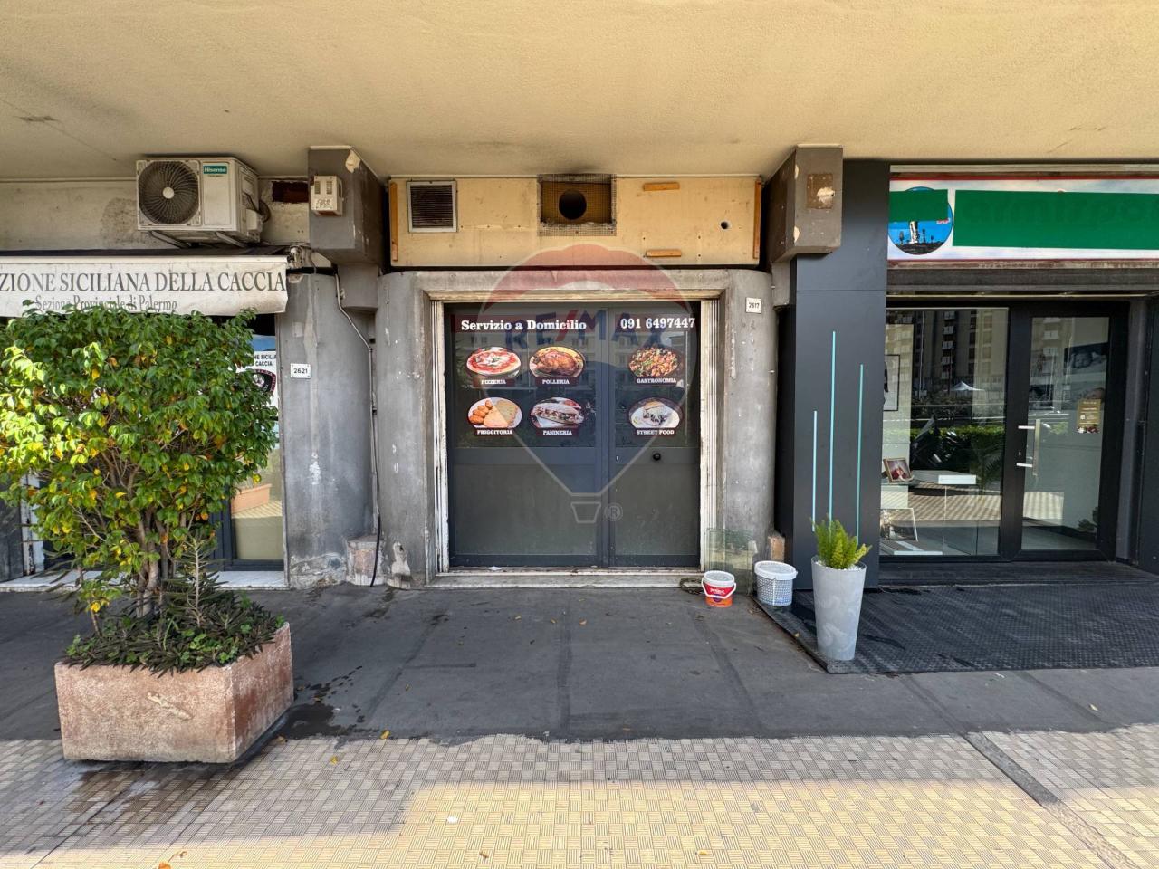Negozio in Viale Regione Siciliana Nord Ovest 2617, Palermo, {3} - Foto 1
