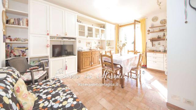 2-room flat in {3}, - Photo 1