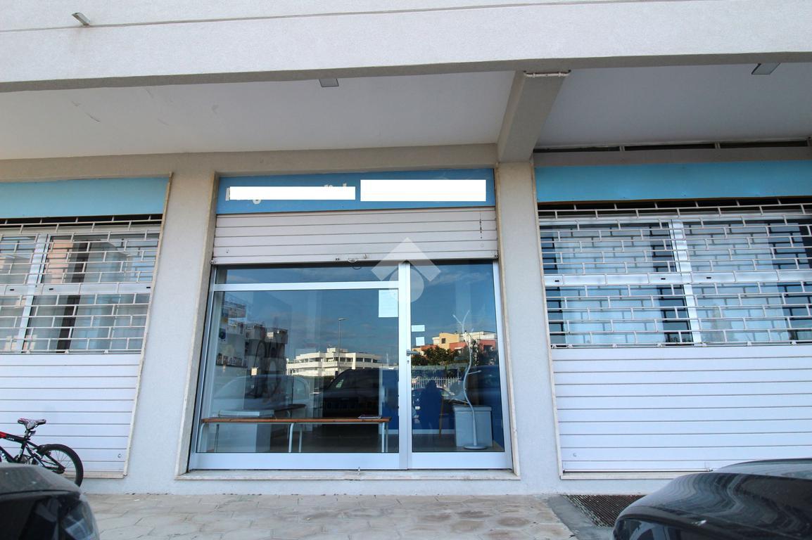 Negozio in Via Francesco De Mura 49, Lecce - Foto 1