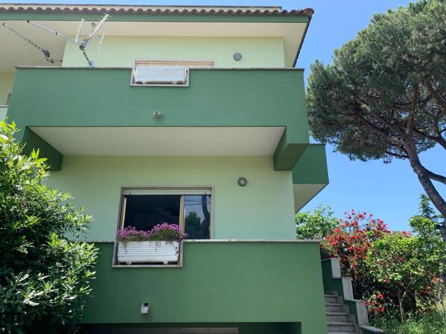 Villa in Via Ronciglione, Nettuno - Foto 1