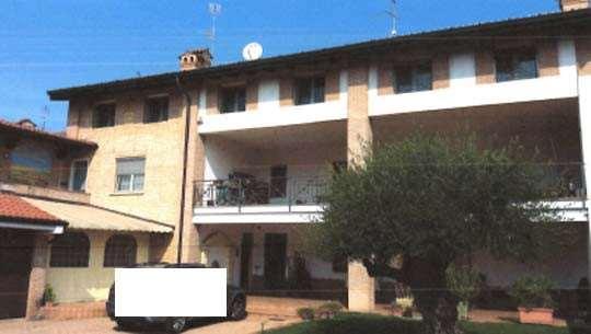 Villa in vendita a Calcio