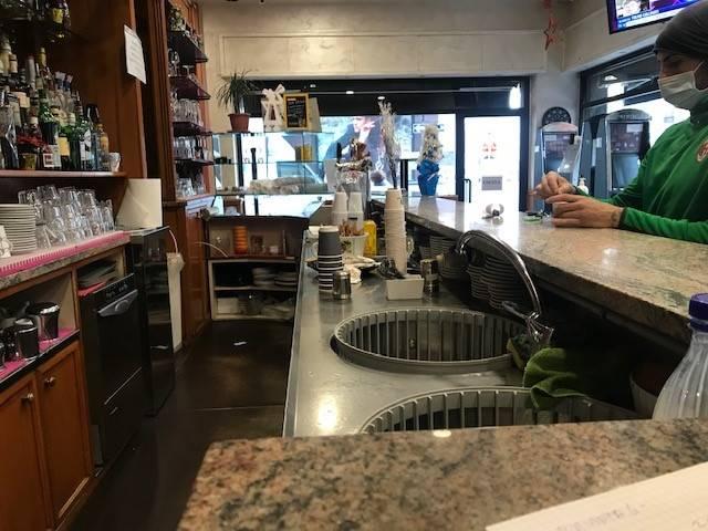 Bar in , Milano, {3} - Foto 2