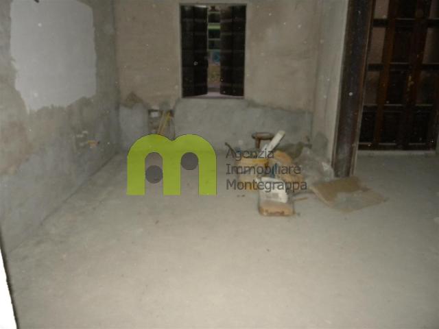 Terraced house in Via S.Gottardo, Castelfranco Veneto - Photo 1