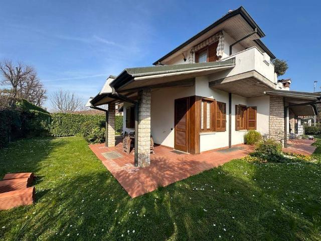 Villa in Via Rossini  1a, San Zeno Naviglio - Foto 1