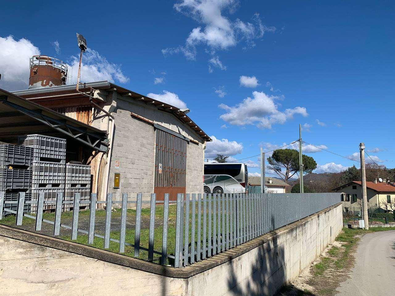 Capannone in San Secondo, Citta' Di Castello, {3} - Foto 1