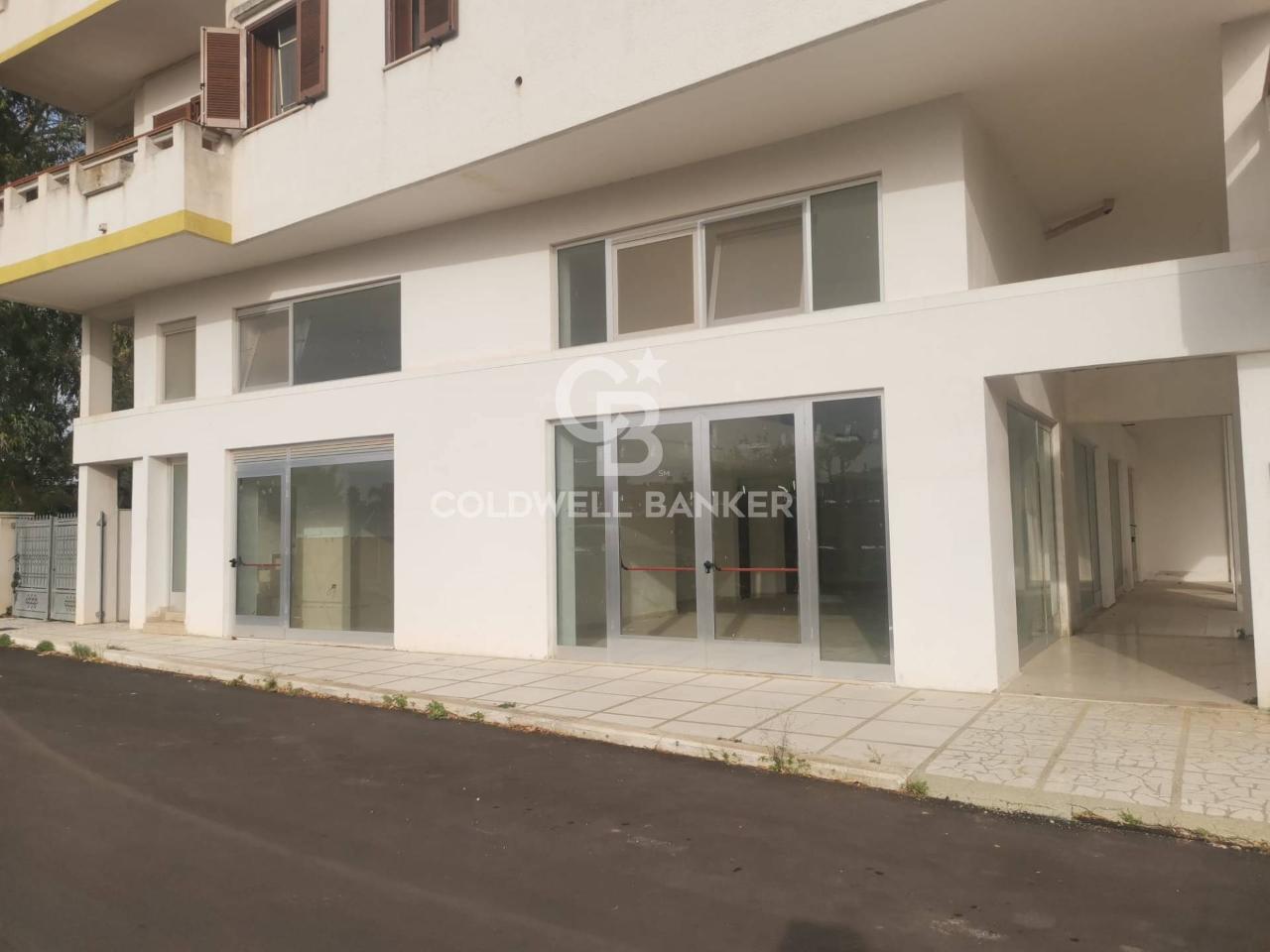 Negozio in Viale degli Ulivi, Galatina, {3} - Foto 1