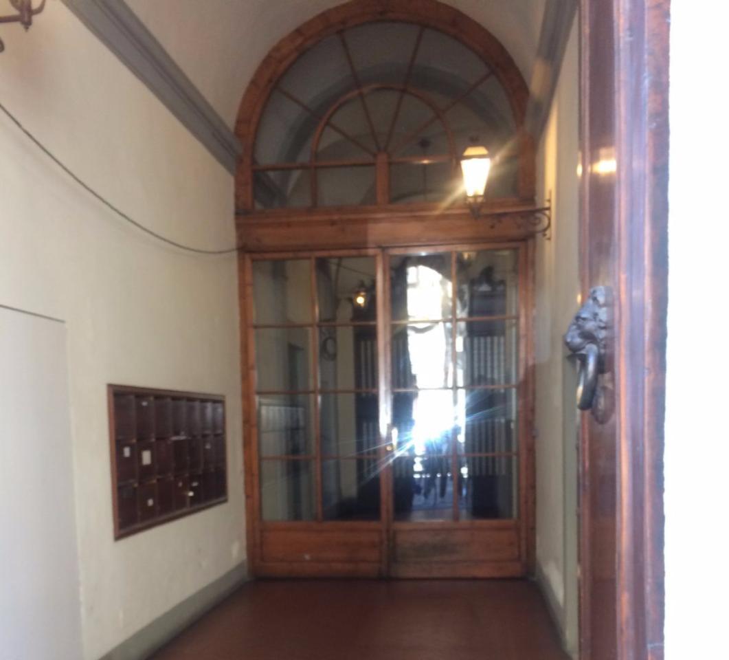 Negozio in Via Borgognissanti, Firenze, {3} - Foto 1