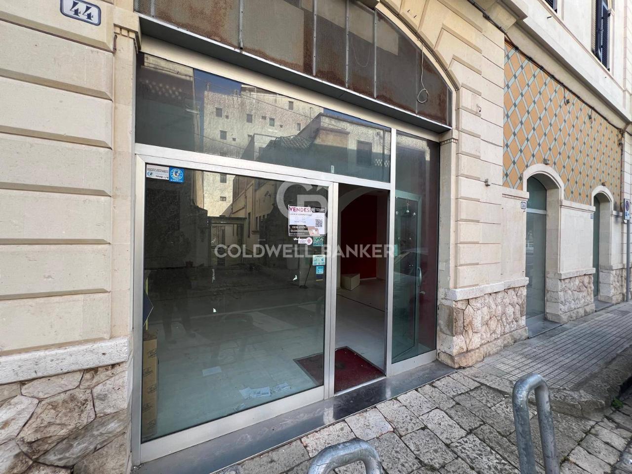 Negozio in Via Giovanni Pascoli 44, Galatina, {3} - Foto 2