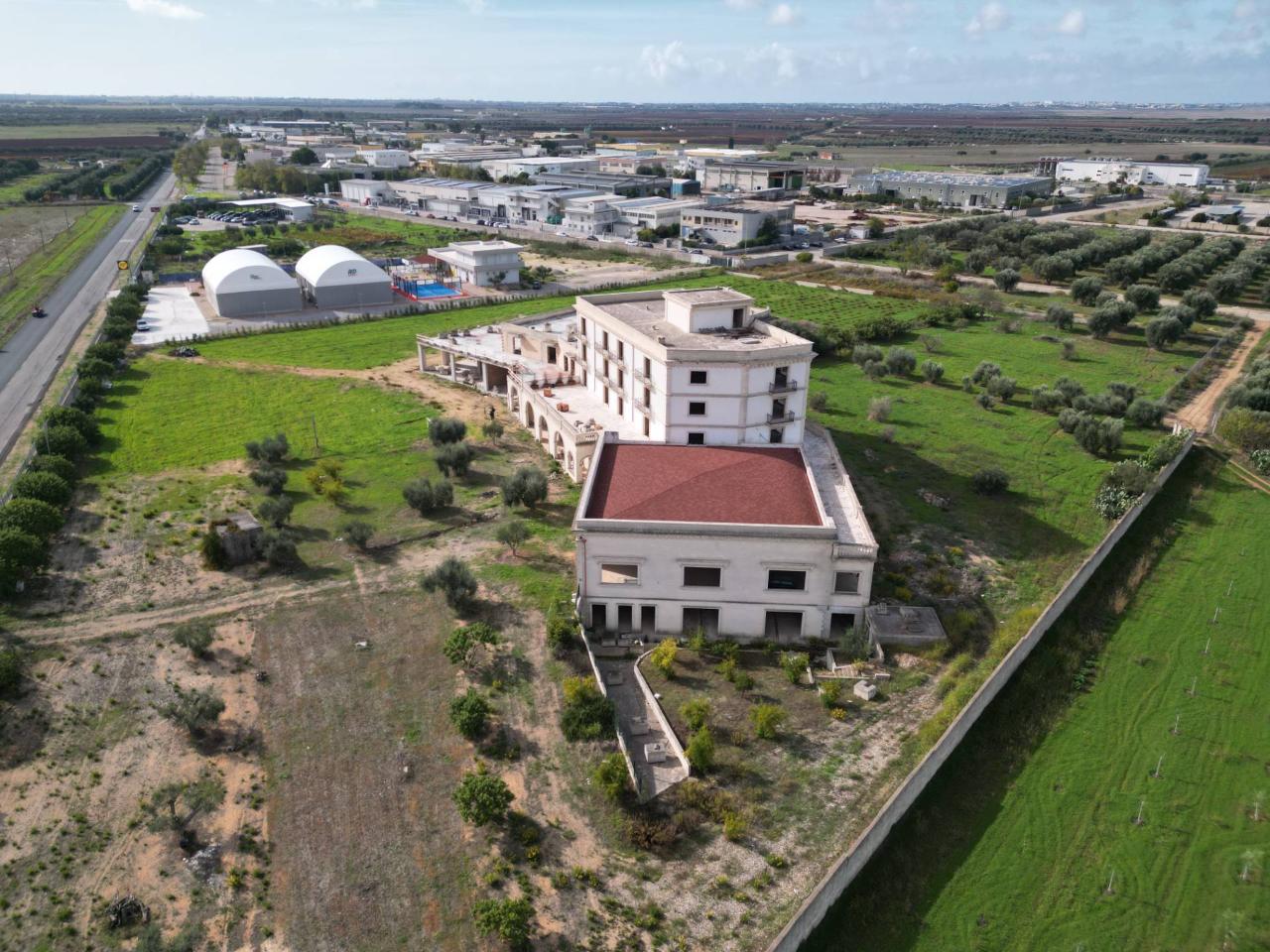Albergo in Strada Provinciale 109, San Giorgio Ionico, {3} - Foto 2