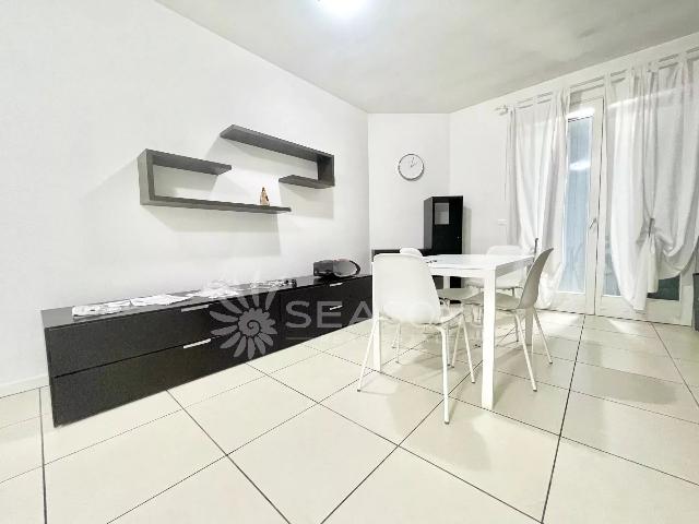 2-room flat in {3}, - Photo 1