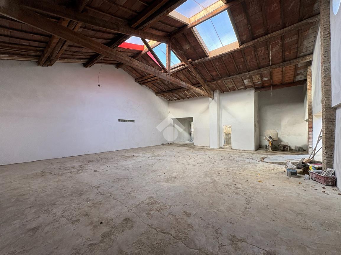 Laboratorio in Via Risorgimento 59, Prato, {3} - Foto 2