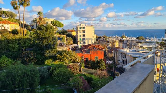 Penthouse in Via Carlo, Sanremo - Photo 1