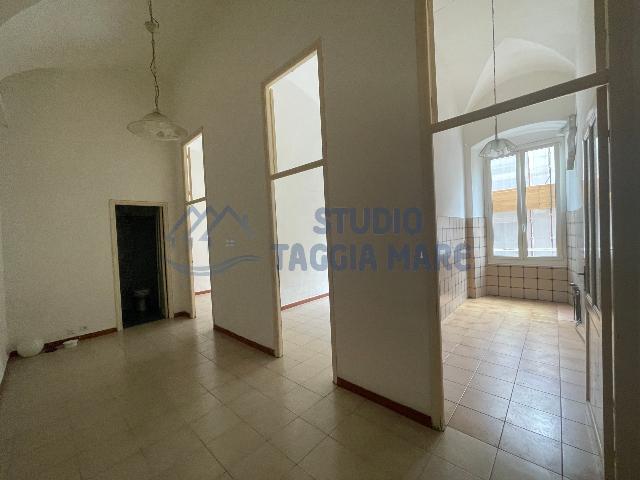 3-room flat in Viale Rimembranze, Taggia - Photo 1