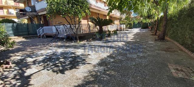 Dreizimmerwohnung in Strada Statale 1 26, Riva Ligure - Foto 1