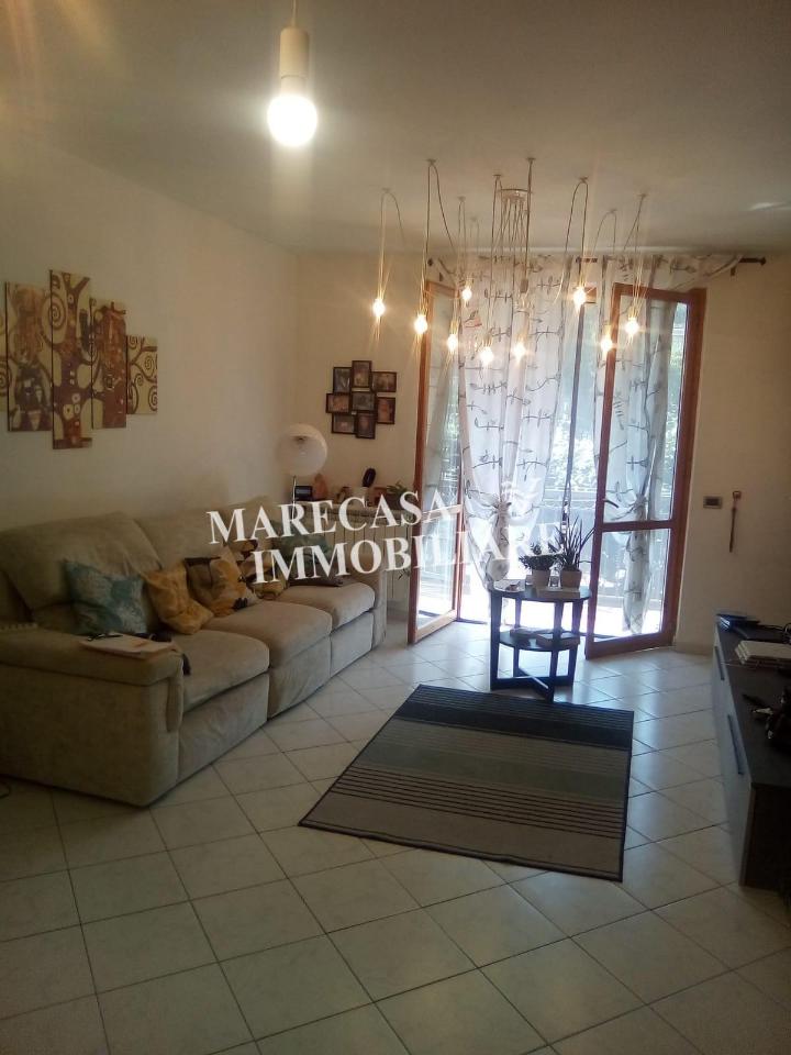 appartamento in vendita a Carrara in zona Centro Città
