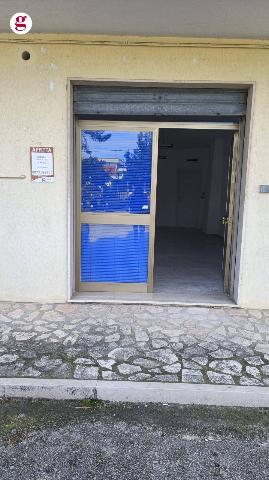 Negozio in Via Dante Gabriele Rossetti 7, Vasto - Foto 1