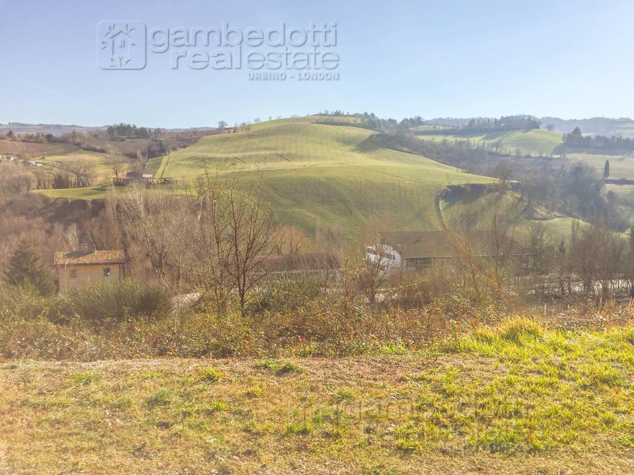 Terreno edificabile in vendita a Urbino