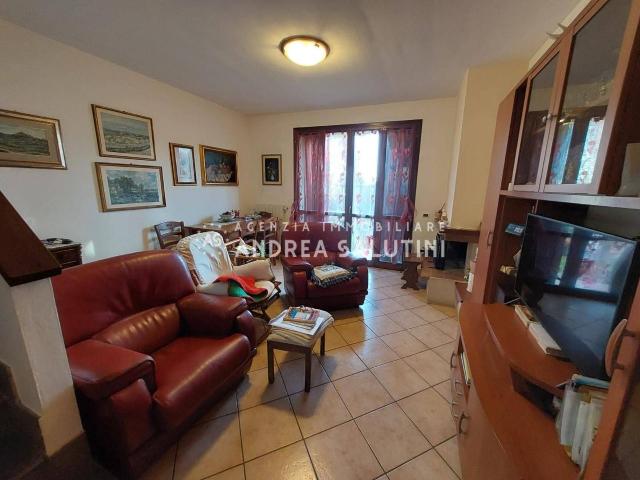 Villa in Piazza Padre Ernesto Balducci,, Pontedera - Foto 1