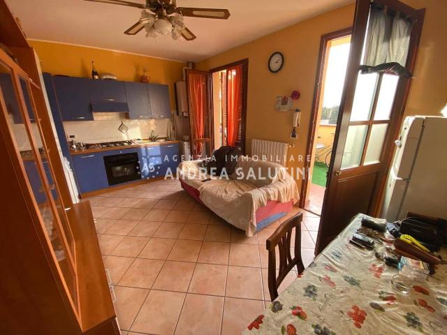 2-room flat in Via dei Ciliegi,, Pontedera - Photo 1