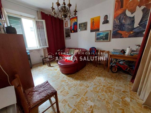 4-room flat in Piazza Eroi di Fiesole, , Pontedera - Photo 1