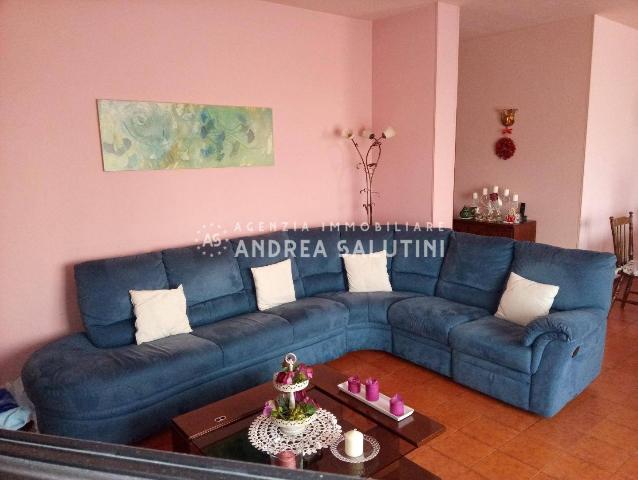 Apartament in {3}, Viale G.Carducci,  75 - Photo 1