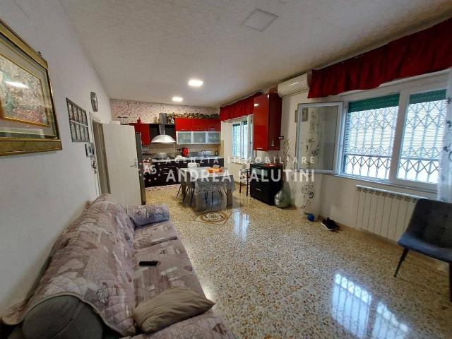 4-room flat in Via Cadorna,, Pontedera - Photo 1