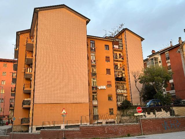 Zweizimmerwohnung in Via Vittorio De Capraris, Avellino - Foto 1