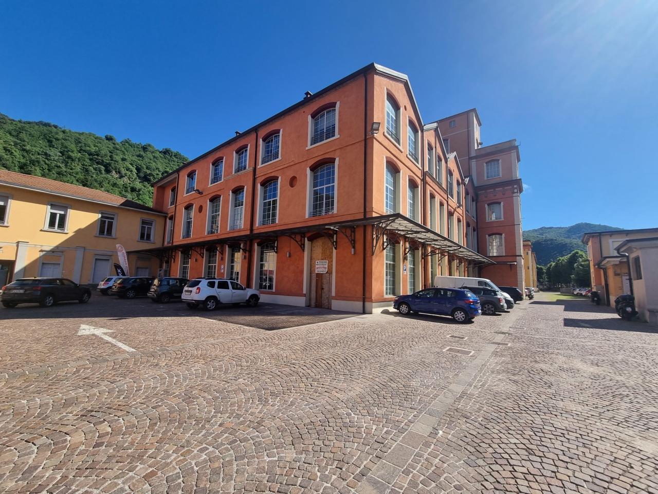 Negozio in Piazza Primo Vezzulli 5, Roe' Volciano, {3} - Foto 1