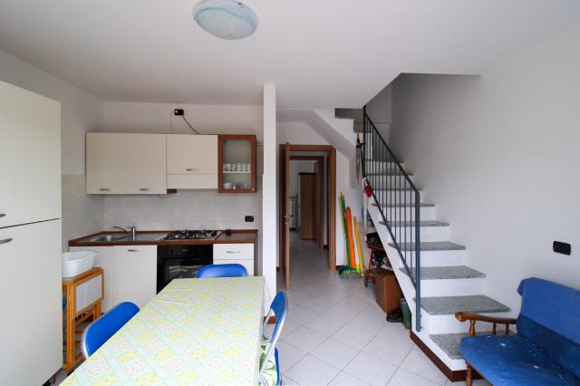 2-room flat in Via Santi Nazaro E Celso 23, Alta Valle Intelvi - Photo 1