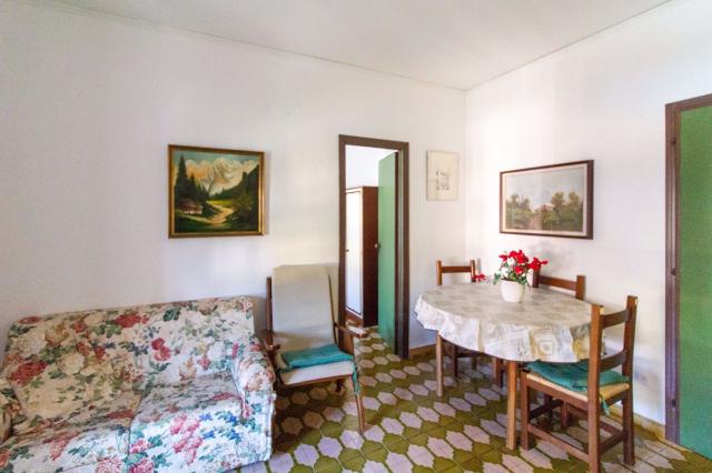 2-room flat in Via Provinciale 9, Alta Valle Intelvi - Photo 1