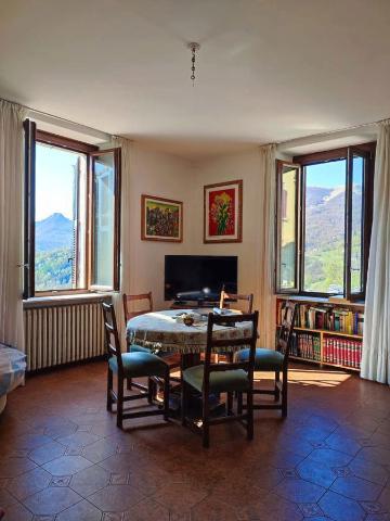 3-room flat in Via Provinciale 42, Centro Valle Intelvi - Photo 1