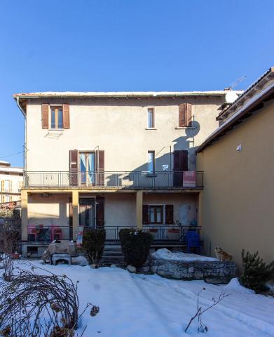 Detached house in Piazza XX Settembre 16, Alta Valle Intelvi - Photo 1