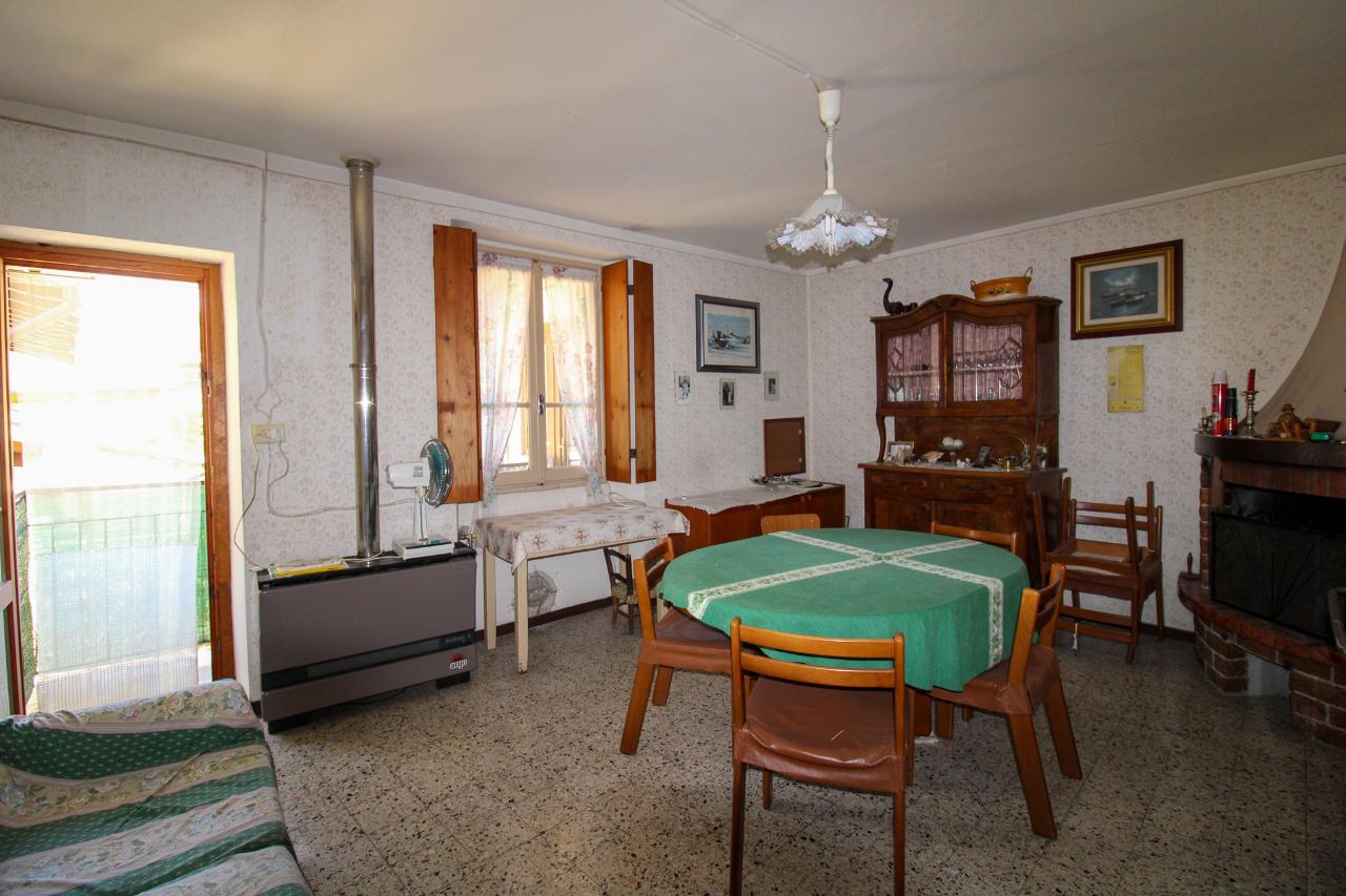 Appartamento in vendita a Carlazzo