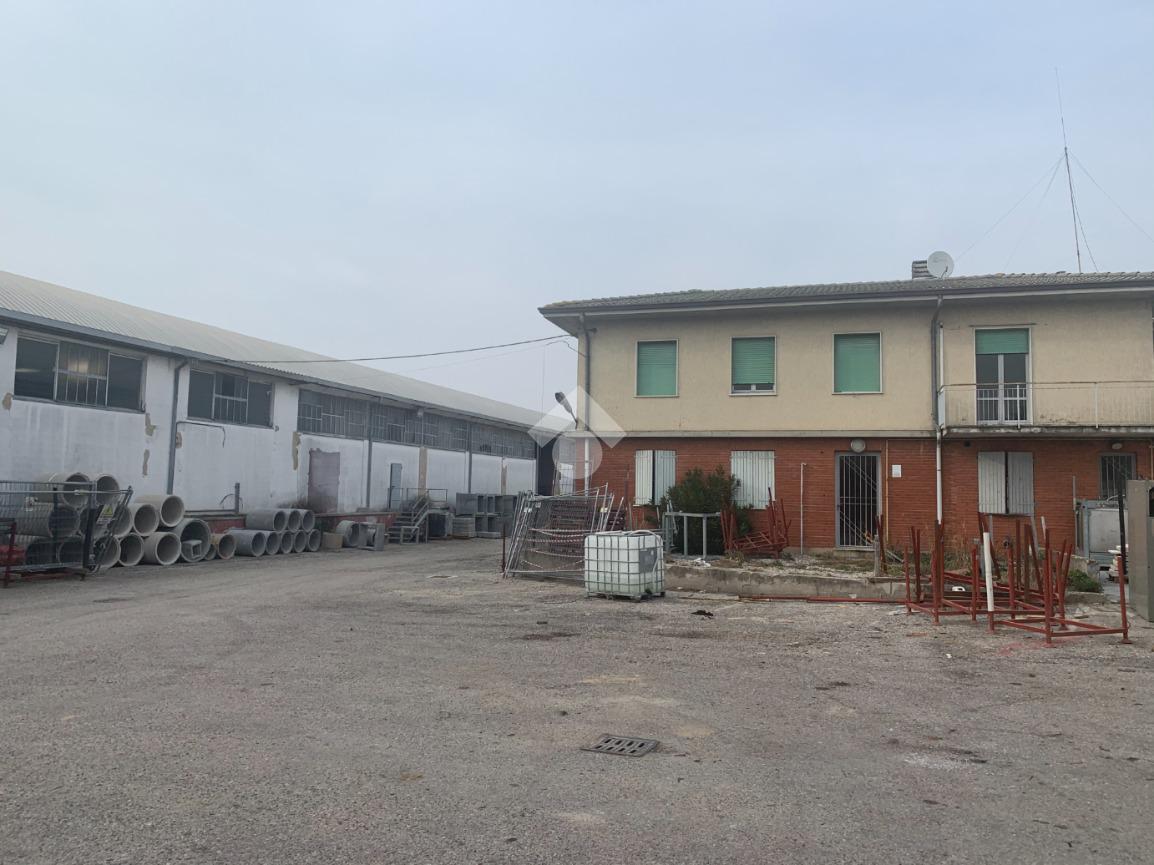 Capannone in , Sommacampagna - Foto 1