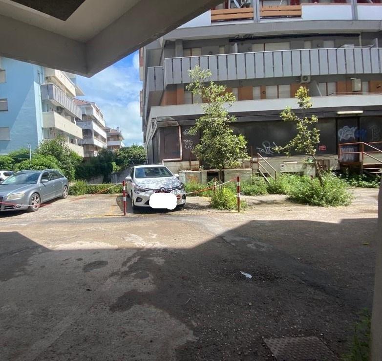 Parcheggio in affitto a Francavilla Al Mare