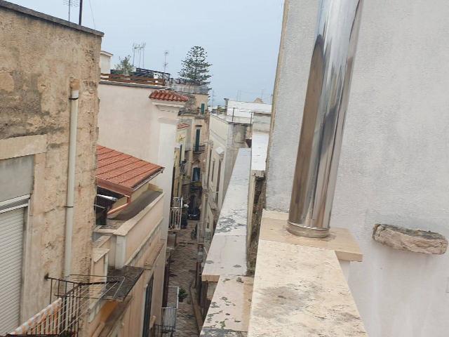 Geschäftsgebäude in Vico 2 Cambio, Trani - Foto 1