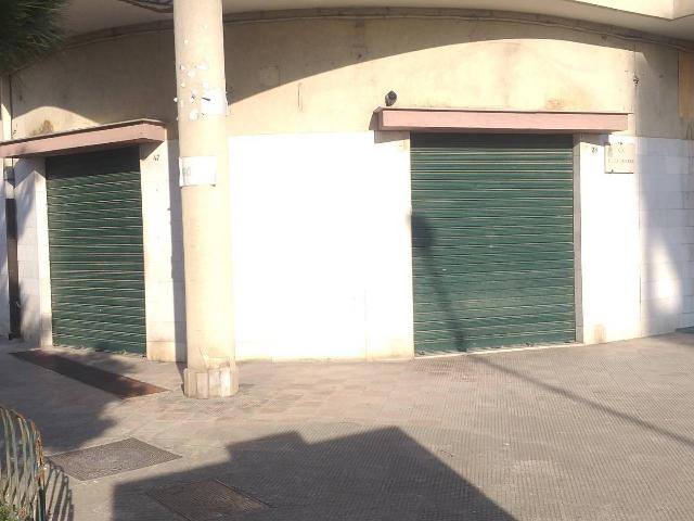 Geschäft in Via delle Tufare, Trani - Foto 1