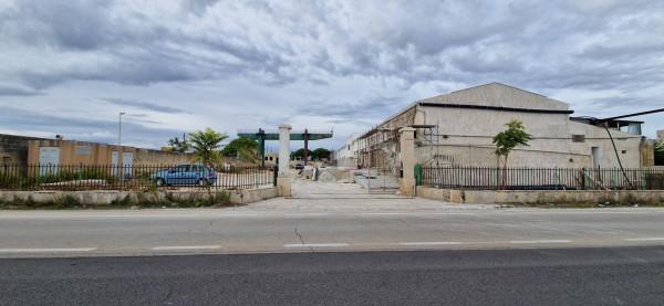 Capannone in , Trani, {3} - Foto 1