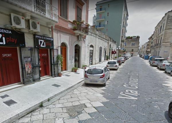 Negozio in Via Giovanni Bovio, Trani, {3} - Foto 2