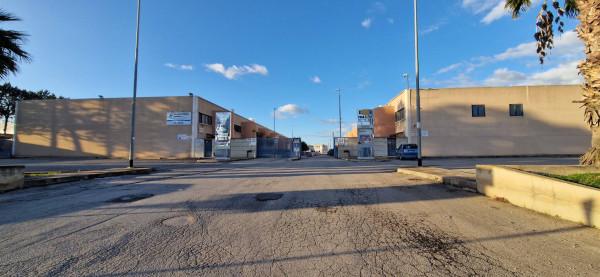 Capannone in Via Andria, Trani, {3} - Foto 1