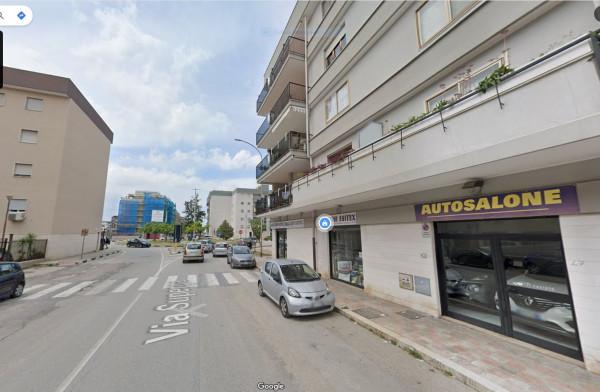 Negozio in Via Superga 43, Trani, {3} - Foto 2