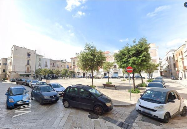 Negozio in Piazza Campo dei Longobardi, Trani, {3} - Foto 1