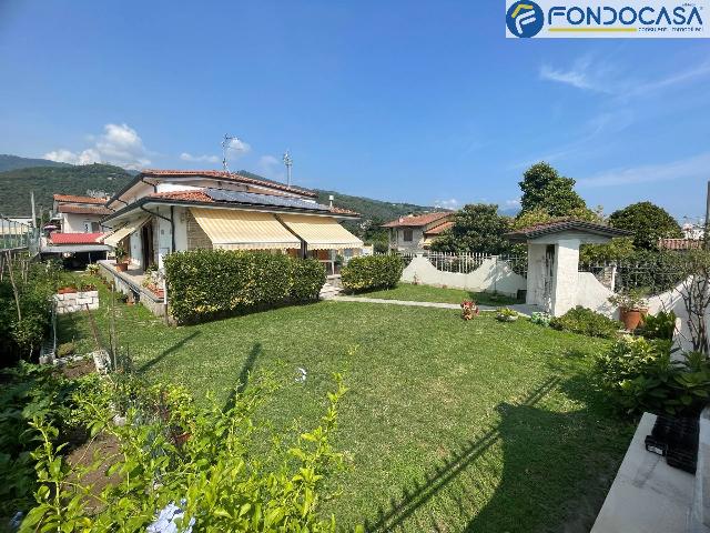 Villa in Viale Marina, Montignoso - Foto 1