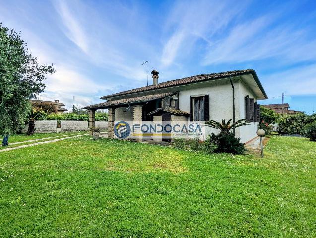 Villa in Via Marina 84, Montignoso - Foto 1