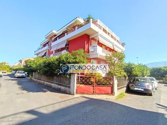 3-room flat in Via delle Pinete 81, Carrara - Photo 1