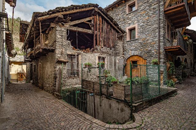 Country house or cottage in Vicolo Ferrein 2, Villeneuve - Photo 1