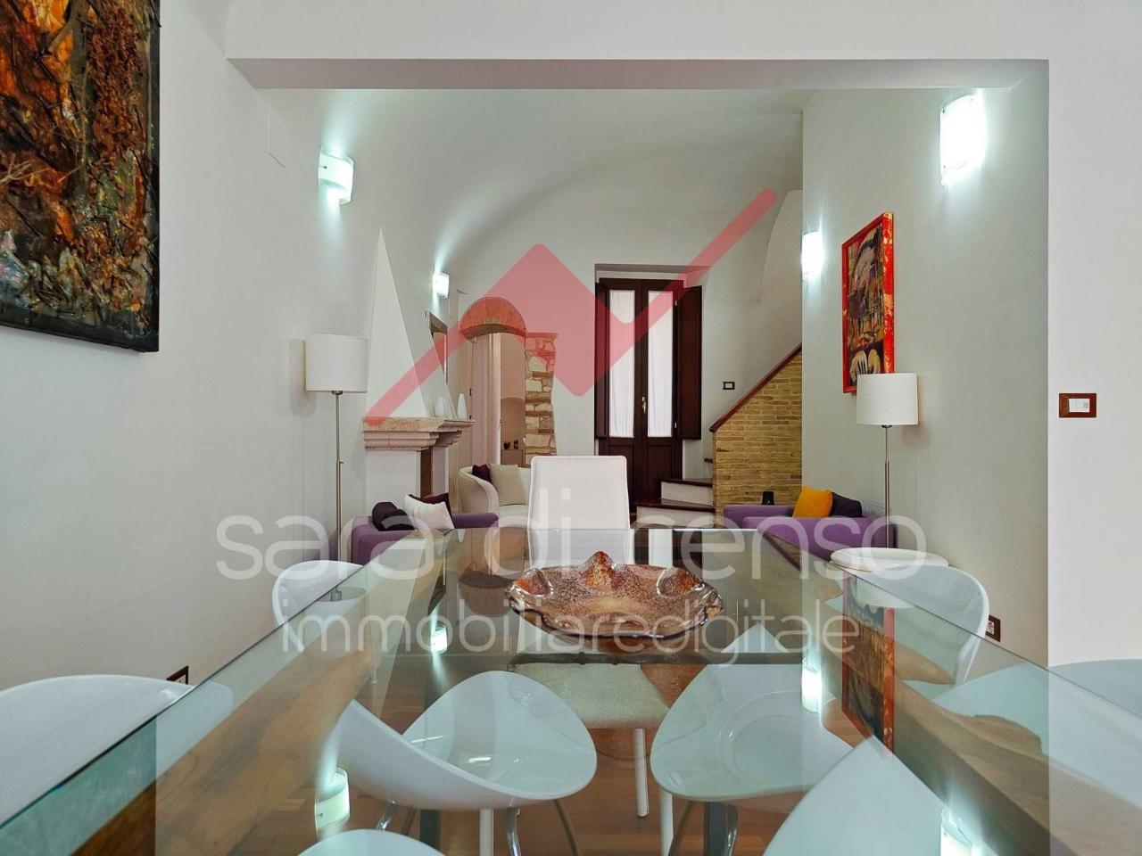 Casa indipendente in vendita a Sulmona