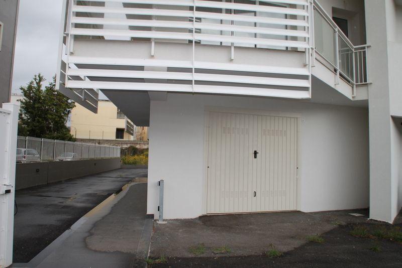 Parcheggio chiuso in , Siracusa - Foto 1