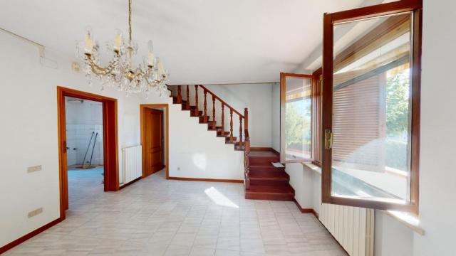 Terraced house in Calcesana, San Giuliano Terme - Photo 1